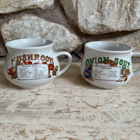 Vintage soup mugs with recipes onion & mushroom soup  set of two - Picture 1 of 12